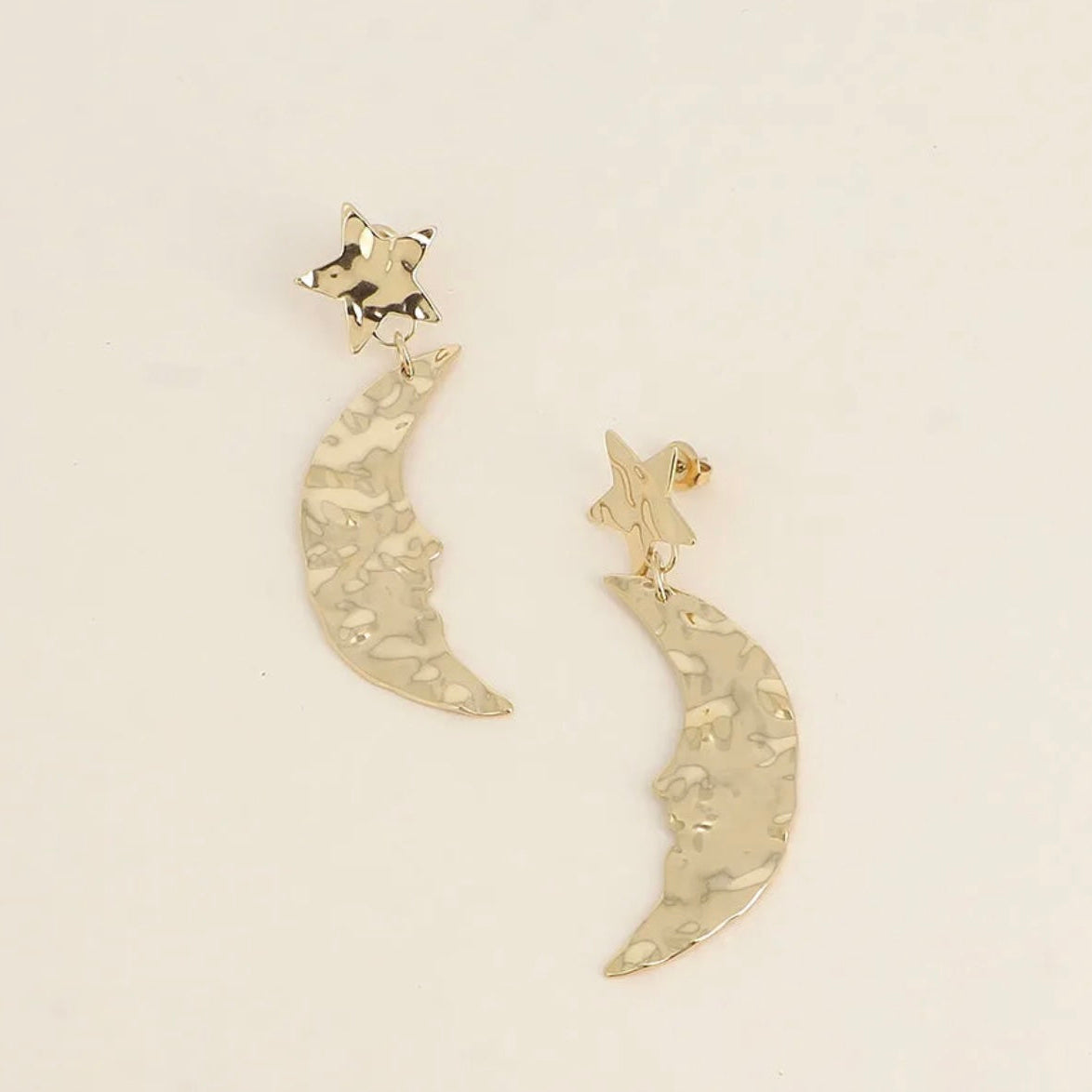 Boucles d'oreilles lune étoile martelées