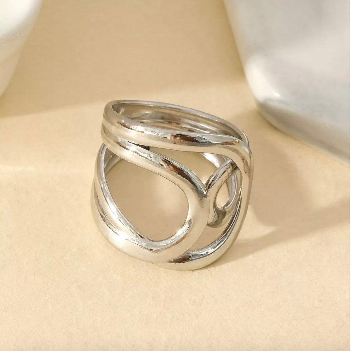 Bague entrelacée Argenté