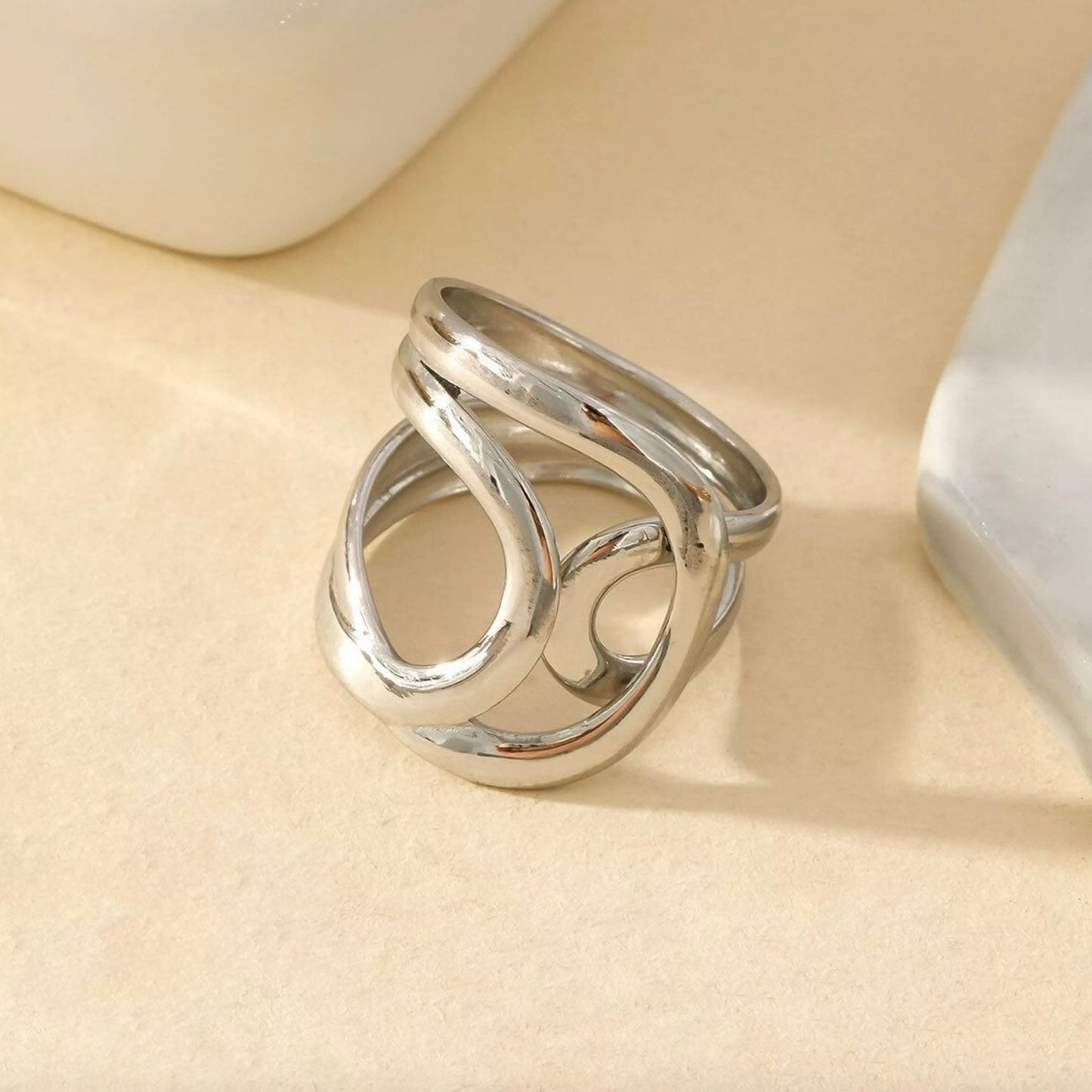 Bague entrelacée Argenté