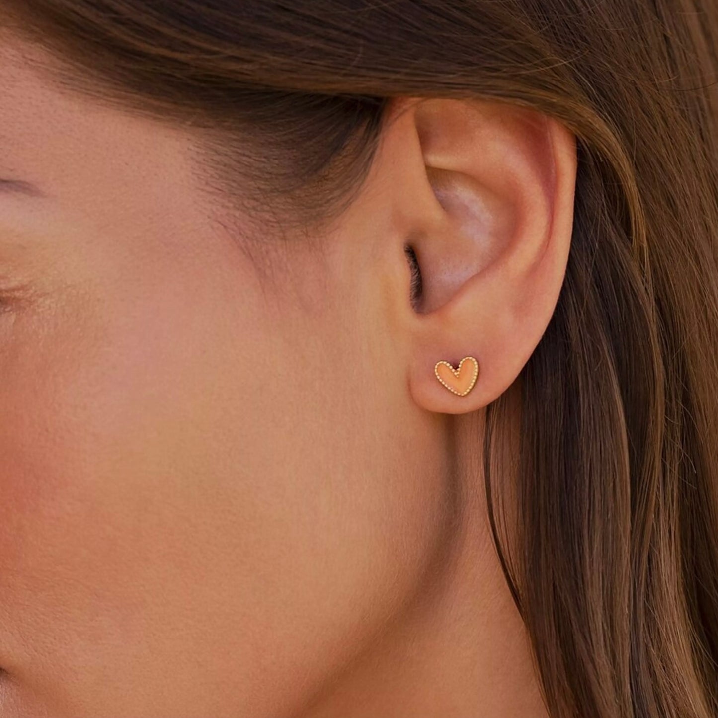 Boucles d'oreilles - petit coeur en émail coloré
