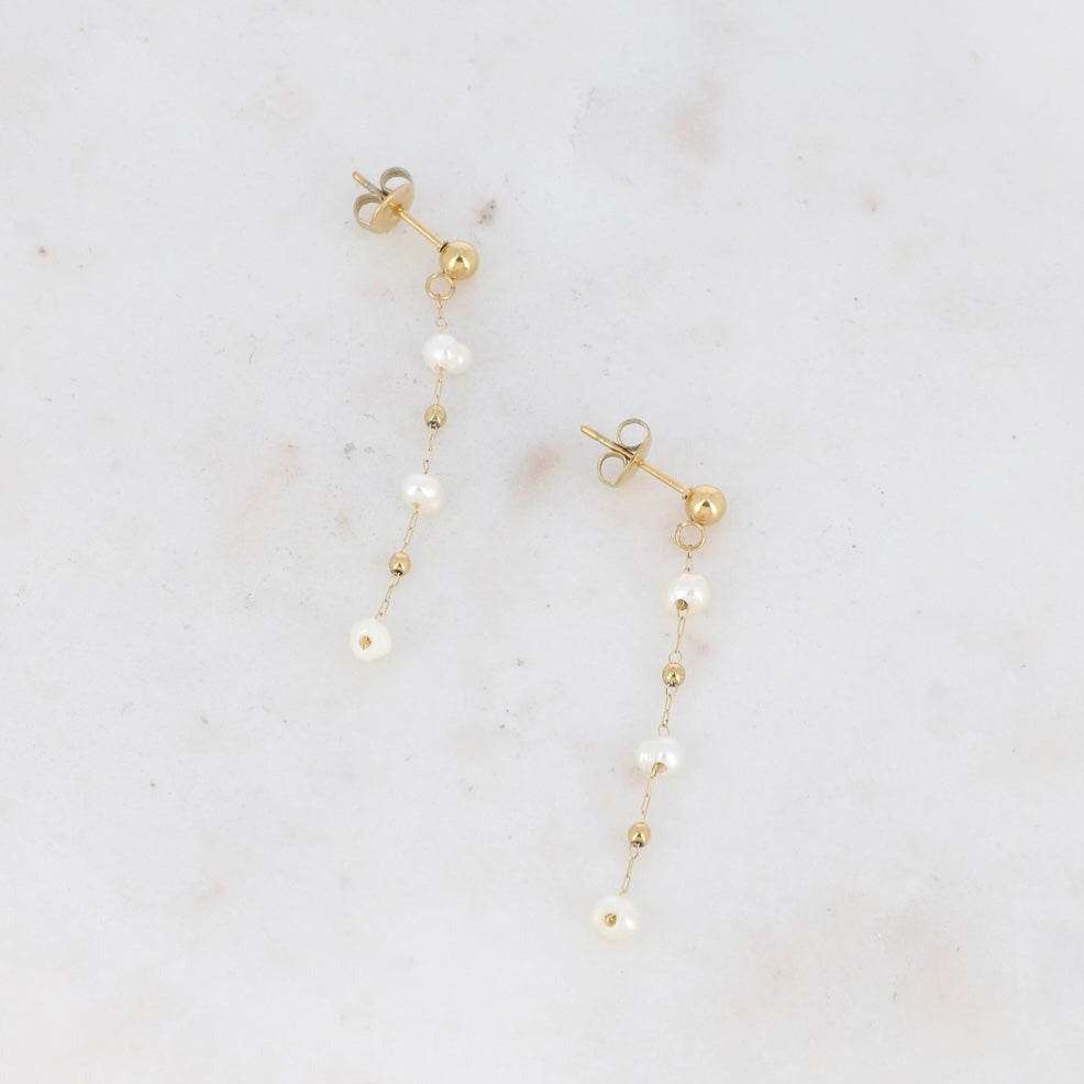 Boucles d'oreilles chaînes perles d'eau douce