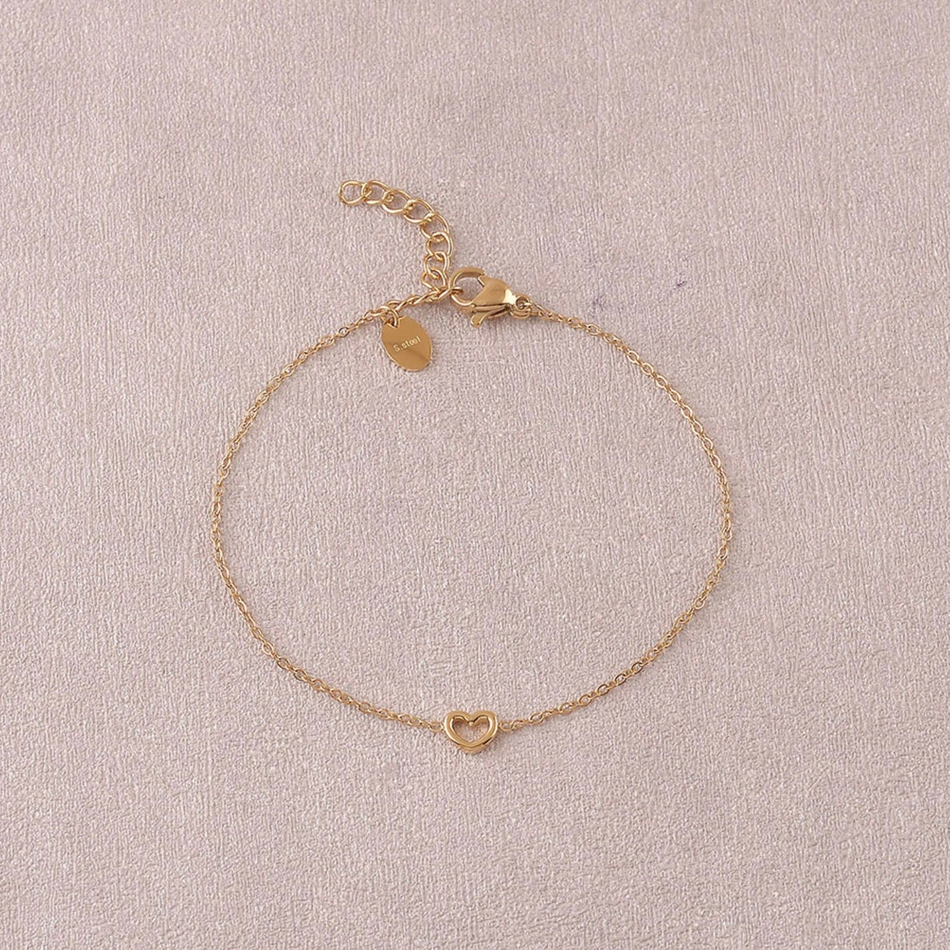 Bracelet petit coeur ajouré