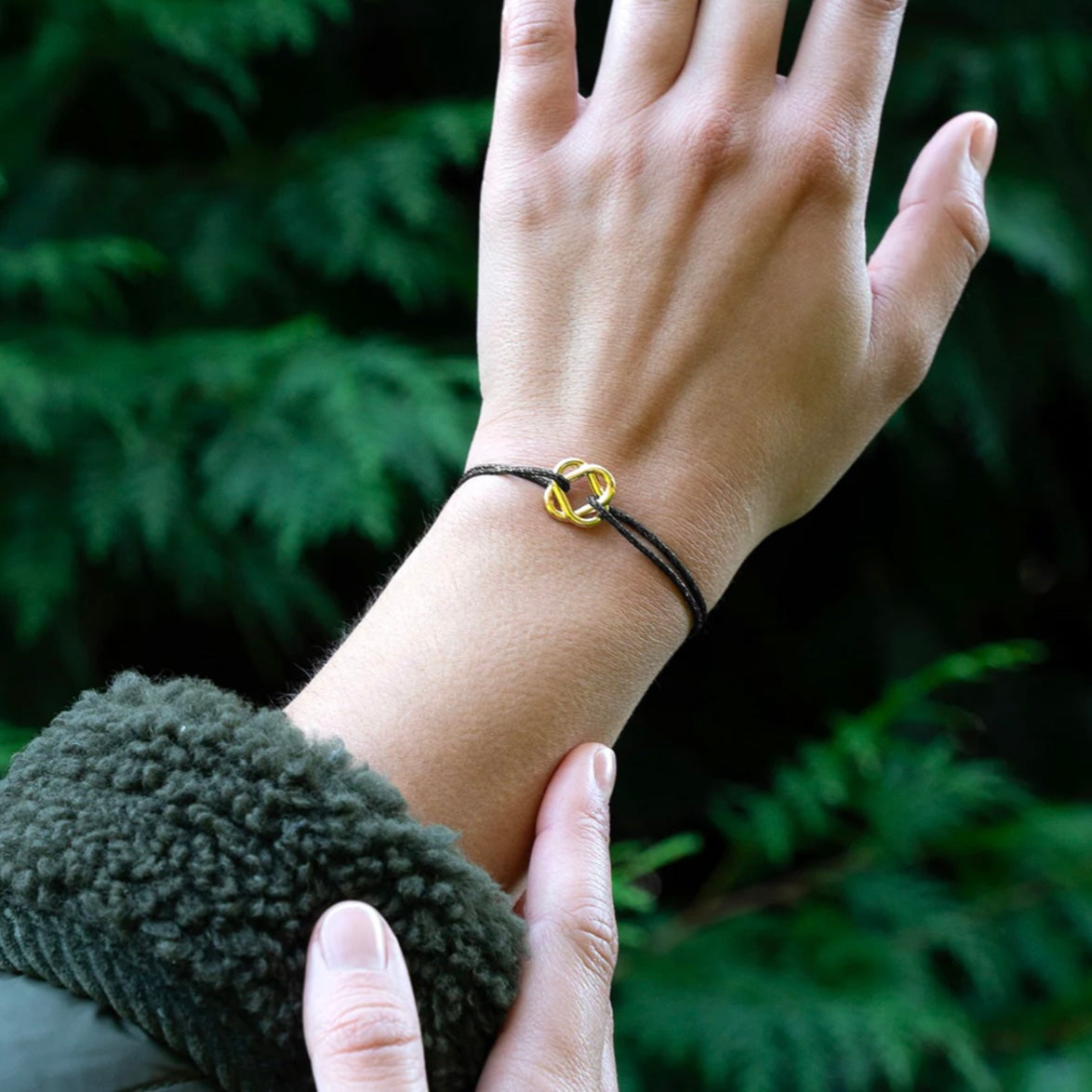Bracelet trèfle plaqué or