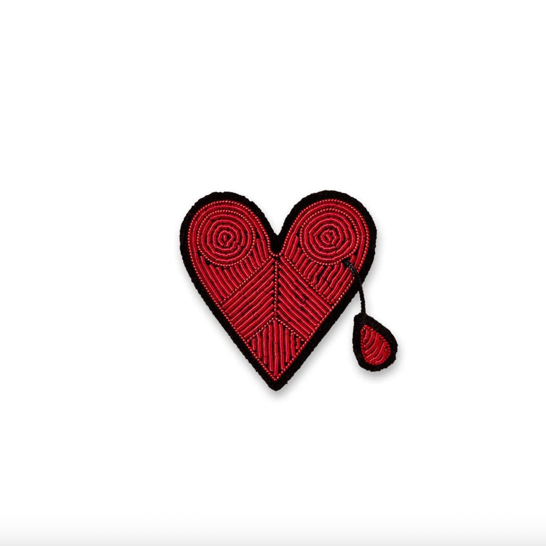 Broche coeur blessé