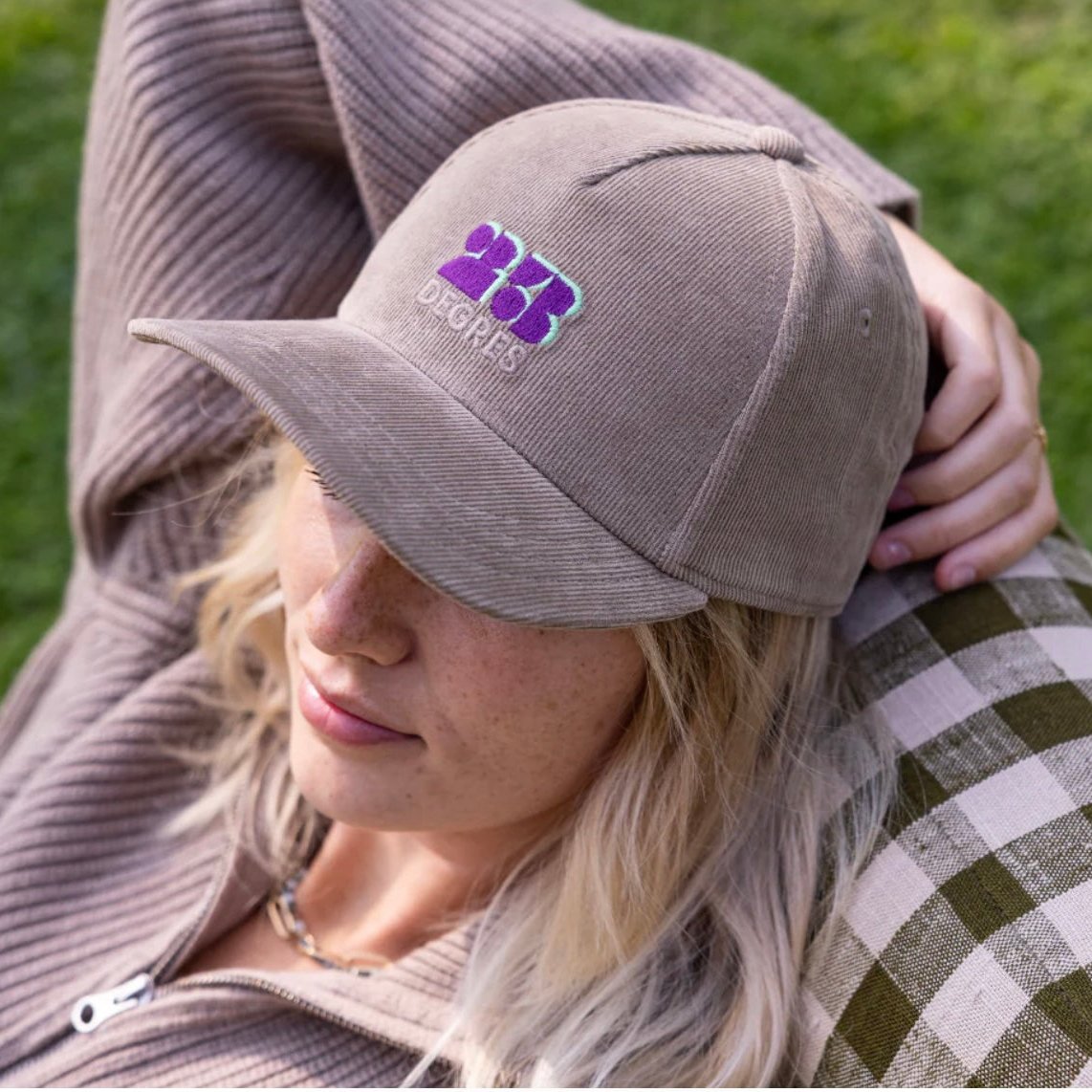Casquette velours Beige