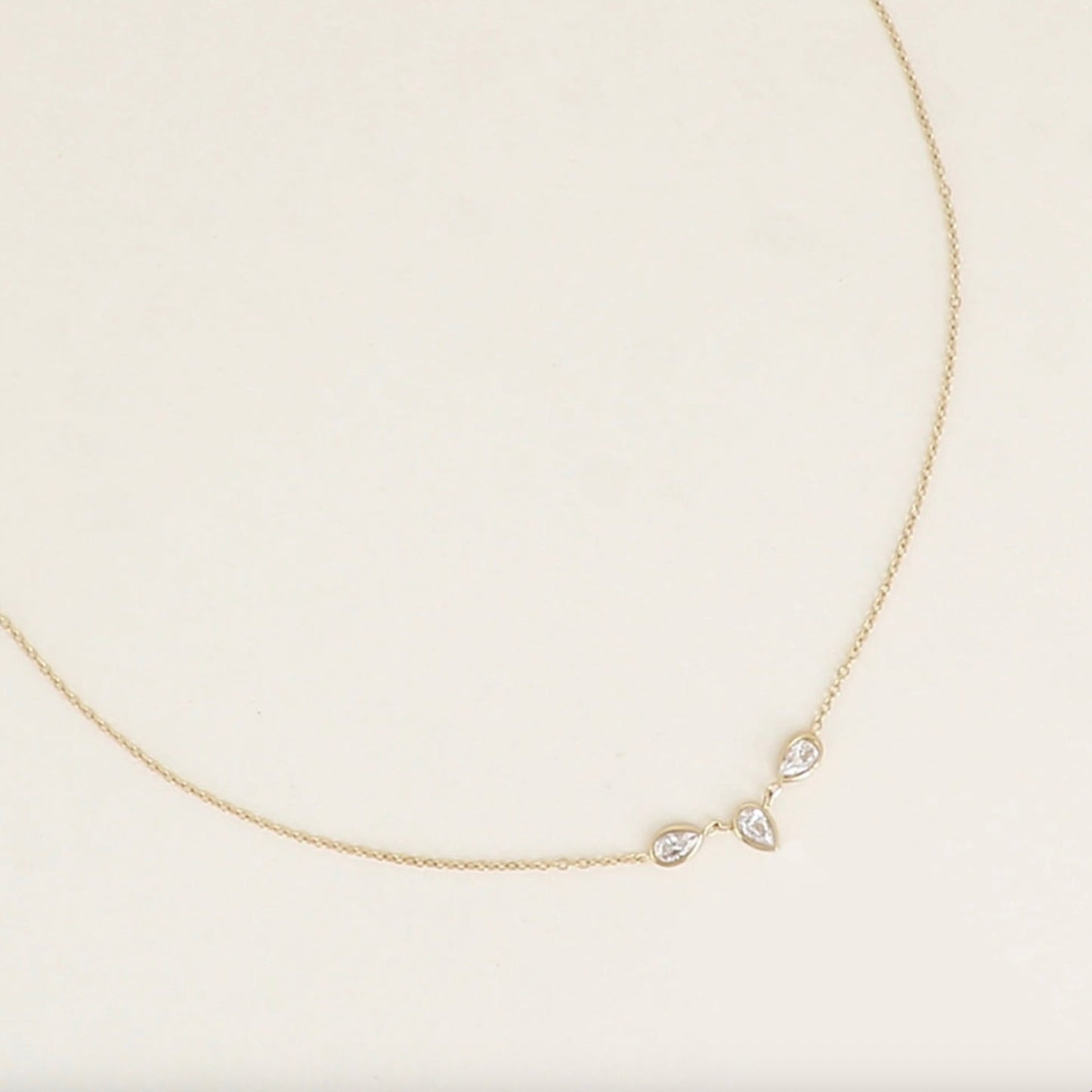 Collier 3 gouttes
