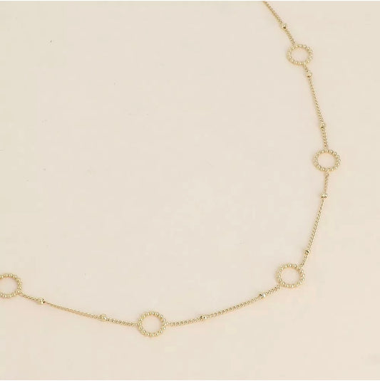 Collier chaine boule et cercles