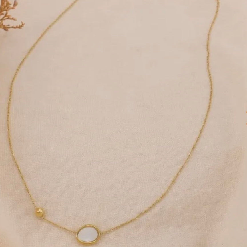 Collier chaîne boulet oval nacre