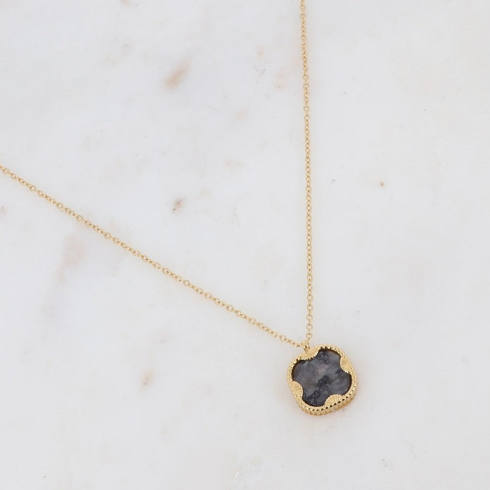 Collier pierre naturelle Marie Eve