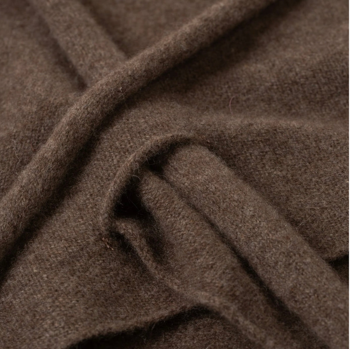 Écharpe triangulaire Laine et Angora Mocha