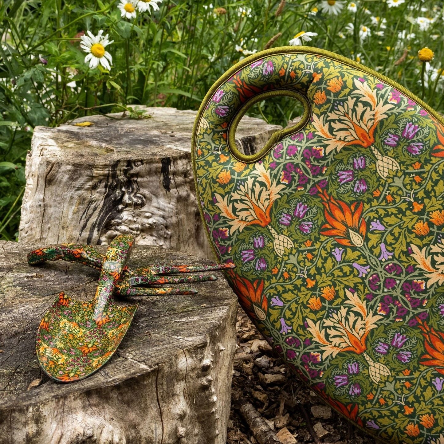 Ensemble d'outils de jardinage et de genouillère – Design William Morris Snakeshead