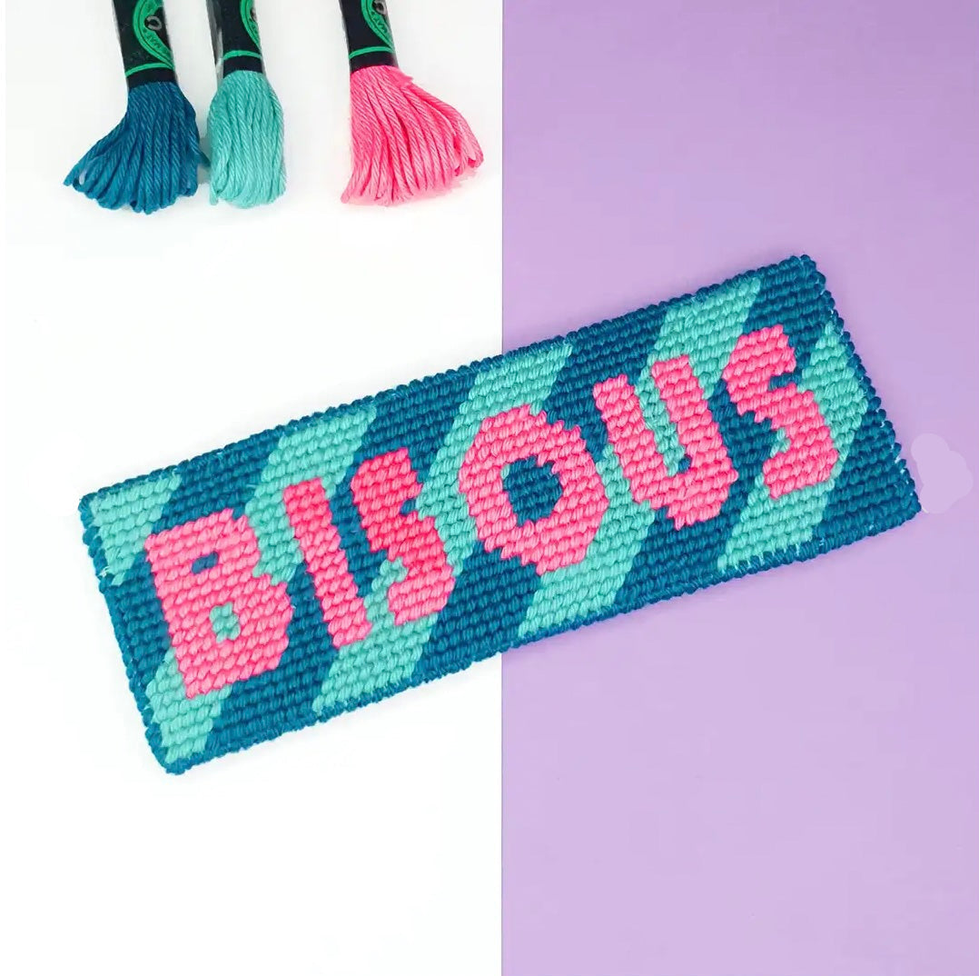 Kit Canevas marque page BISOUS