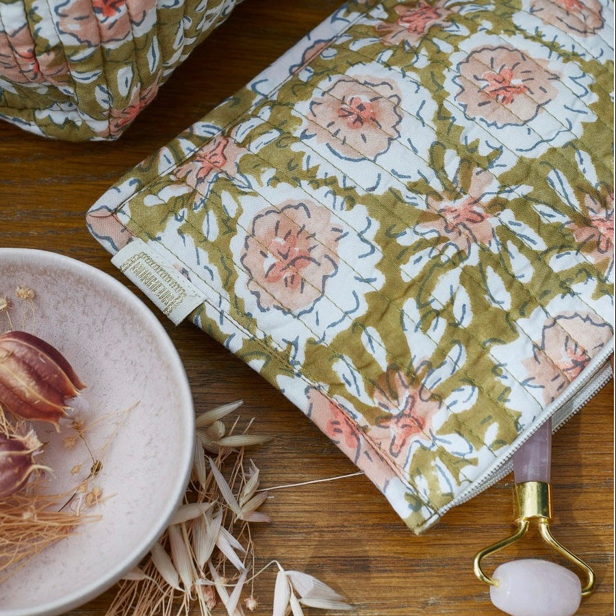 Pochette olive et rose