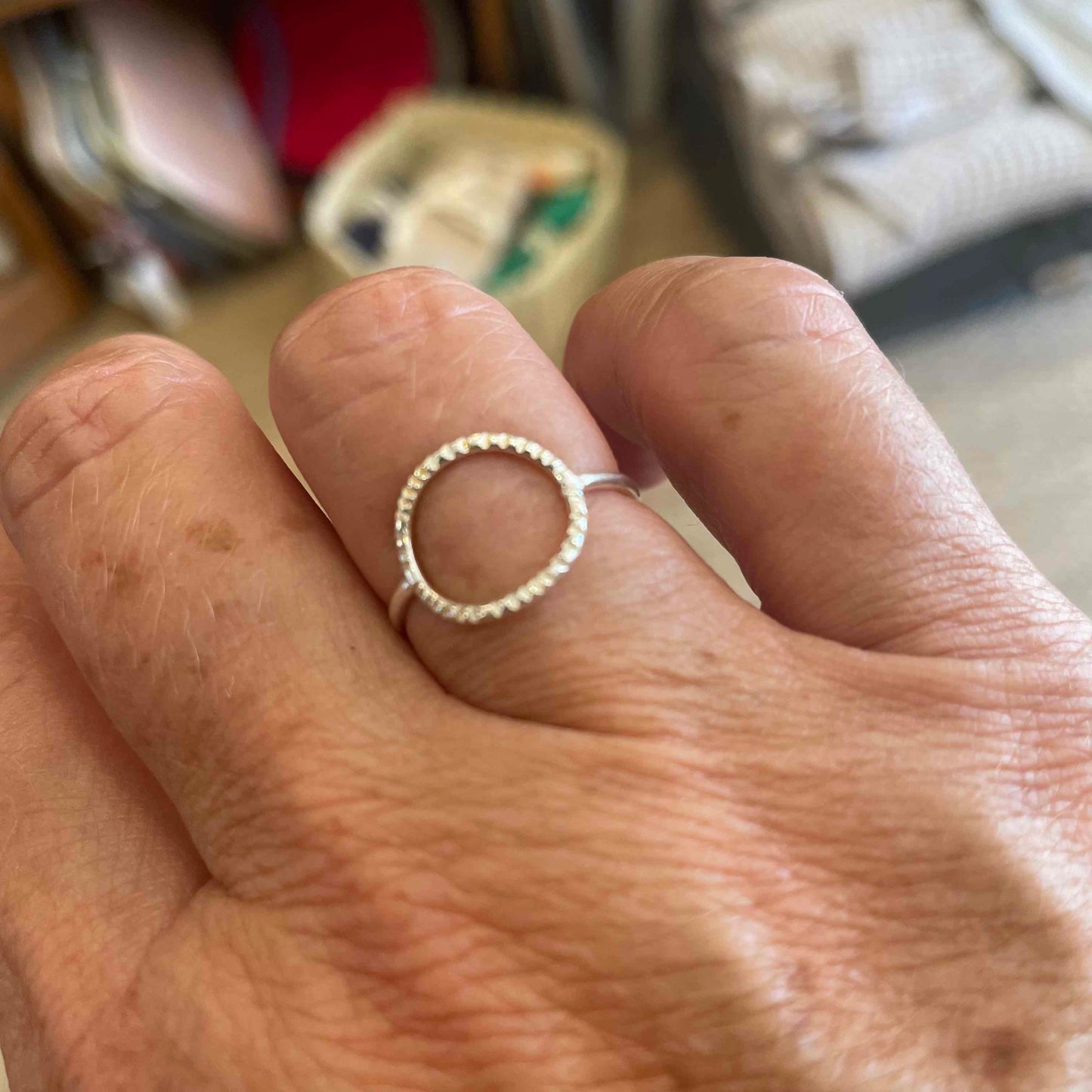 Bague rond martelรฉ Argent