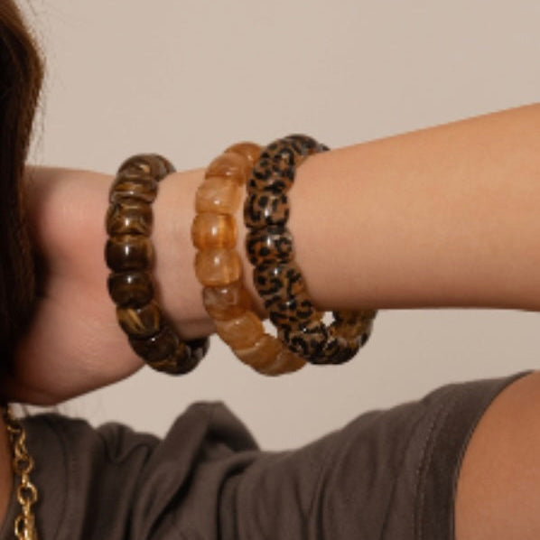 Bracelet élastique petite perles résine