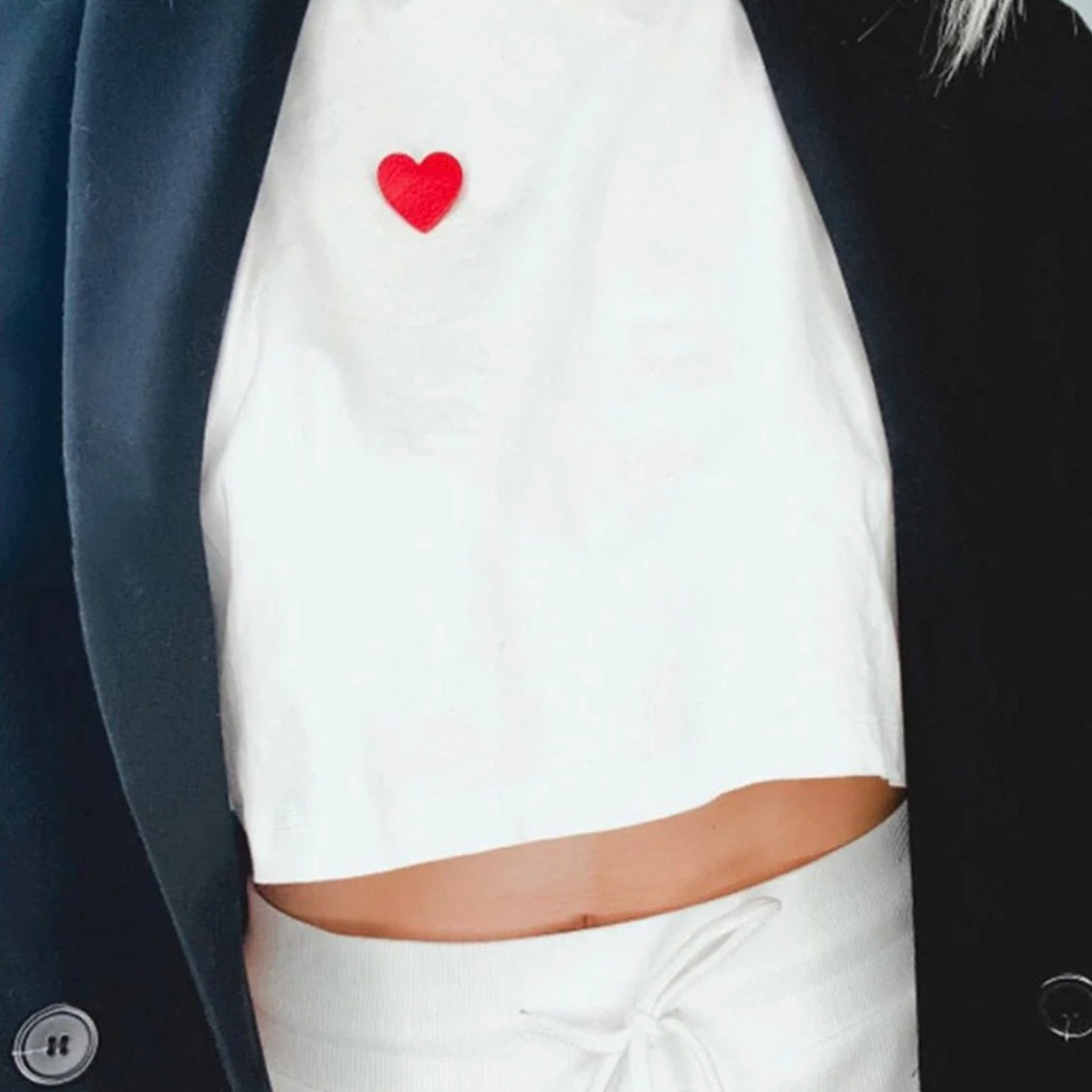Broche cuir coeur