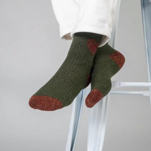 billy belt chaussettes kaki coeur paillettes