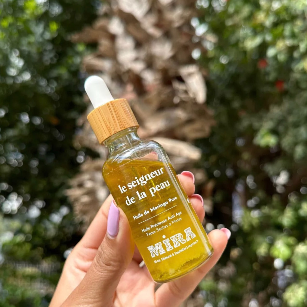 Huile de Moringa Pure - Le seigneur dans la peau