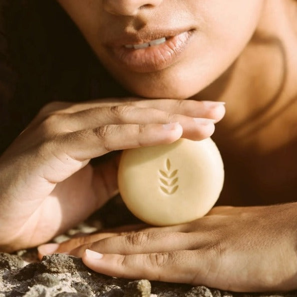 Le masque Solide Après Soleil