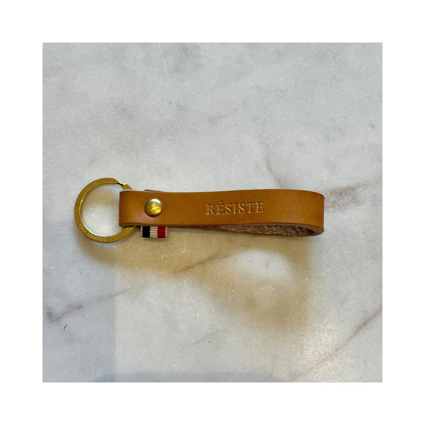 Porte clé Léo Camel Résiste
