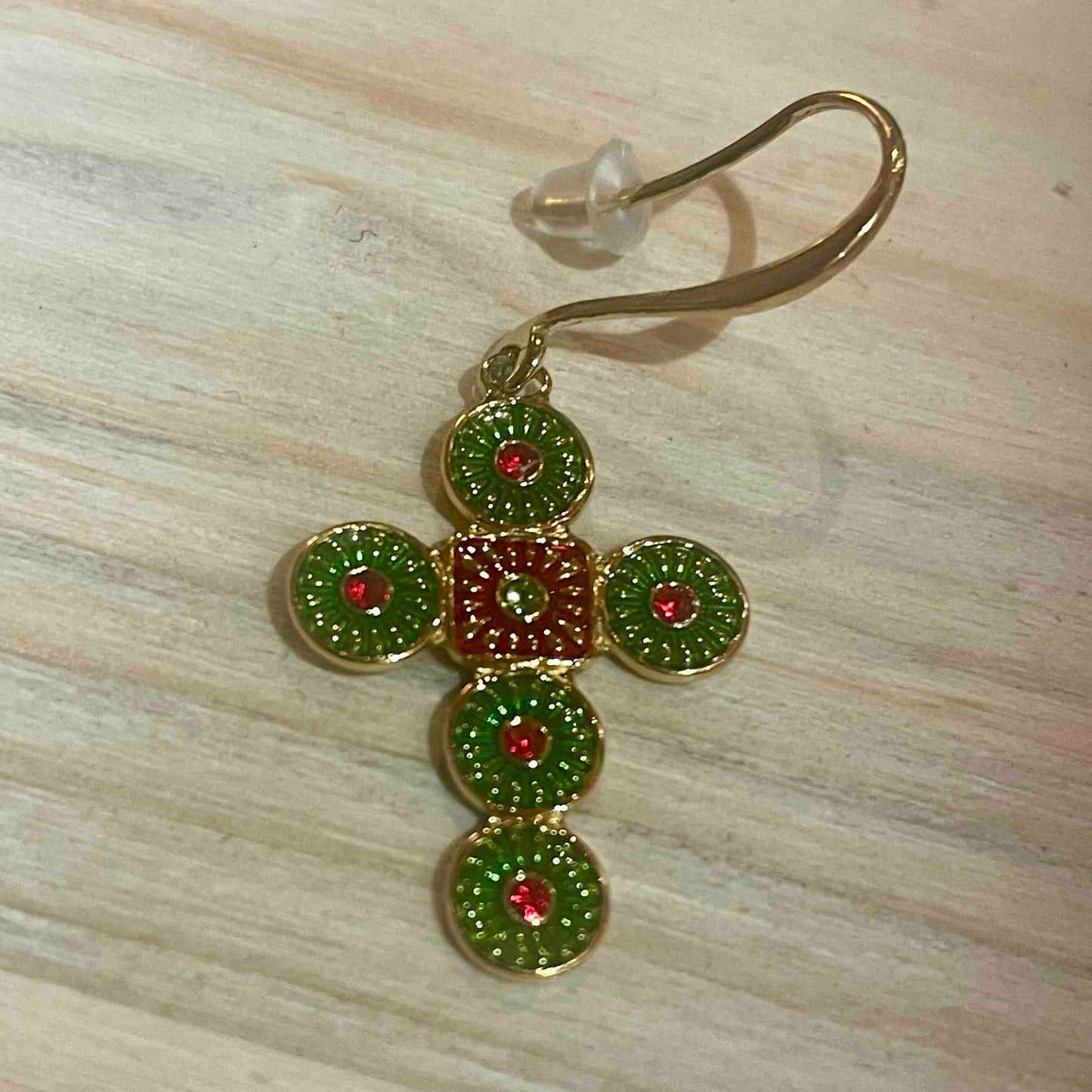 Boucles d'oreilles - pendantes croix verte & dorée