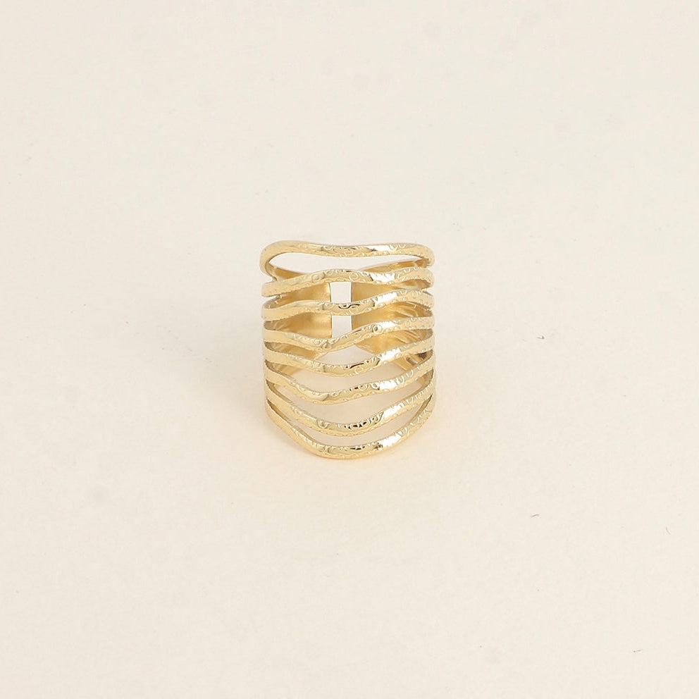 Bague large 8 anneaux ondulés