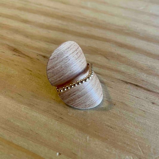 Bague plaqué or carré boules