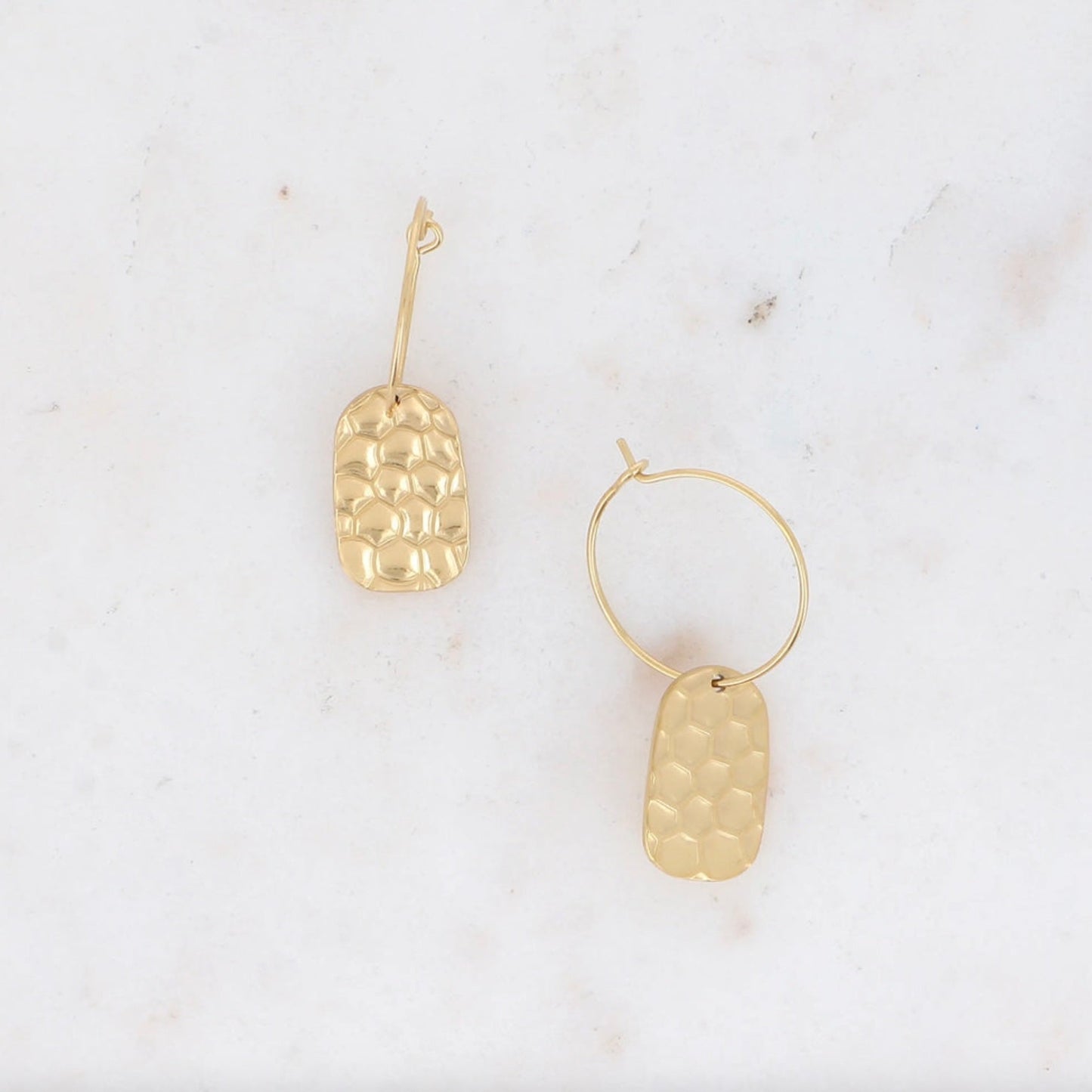 Boucles d'oreilles - Créoles pastilles nid d'abeille