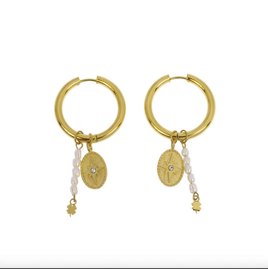 Boucles d'oreilles - Perles et médaillon