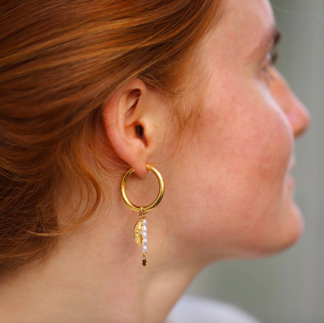 Boucles d'oreilles - Perles et médaillon