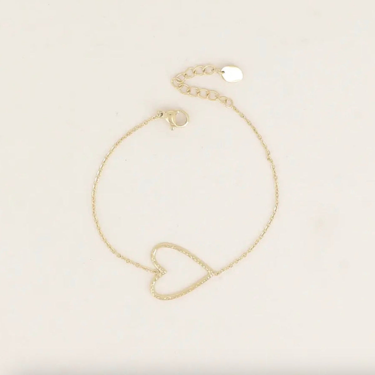 Bracelet coeur martelé ajouré