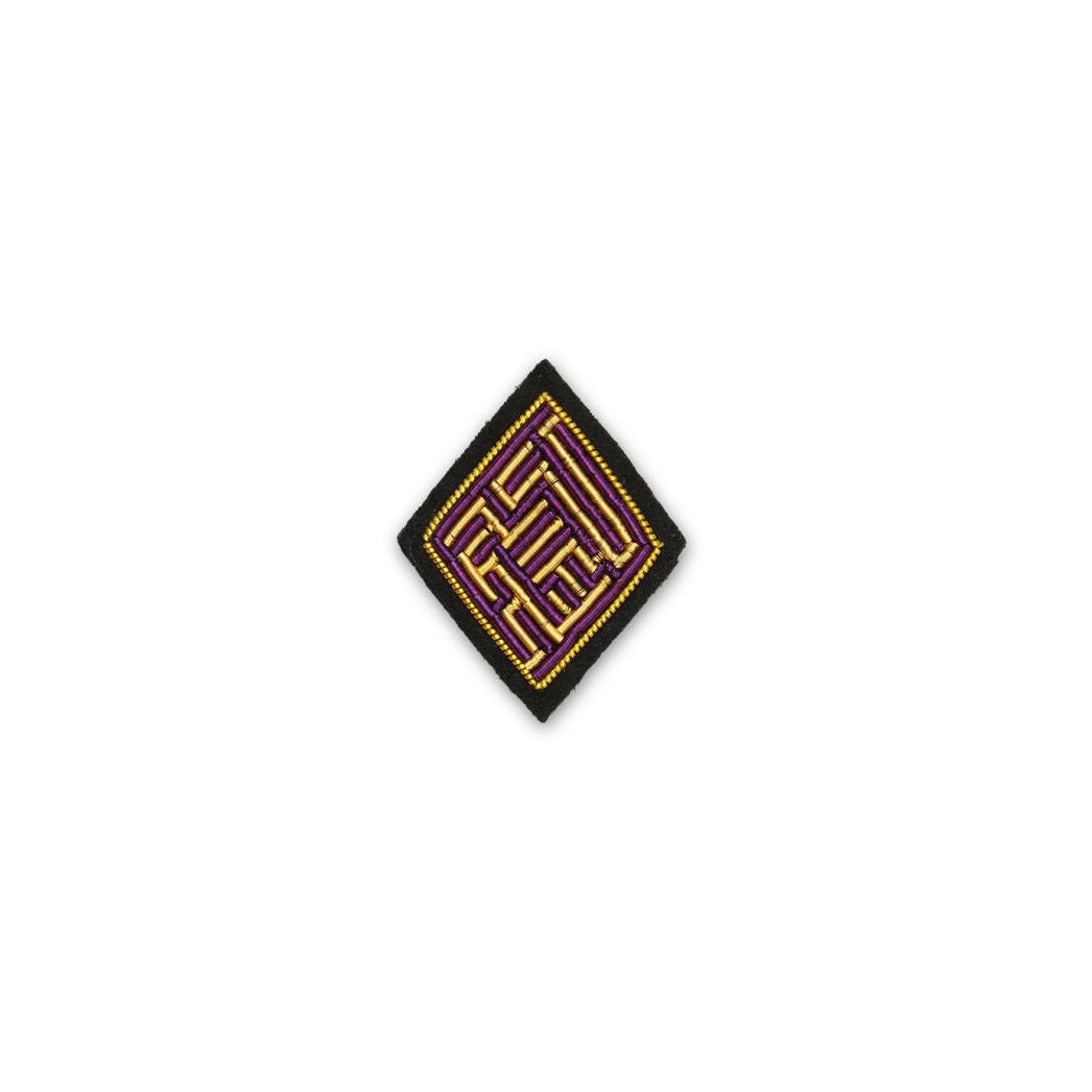 Broche carreau labyrinthe
