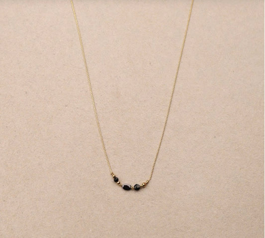 Collier chaîne pierre onyx noir