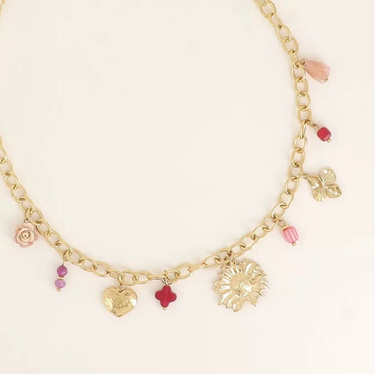 Collier - pampilles résine, fleurs, coeur, pierres naturelles, trèfle