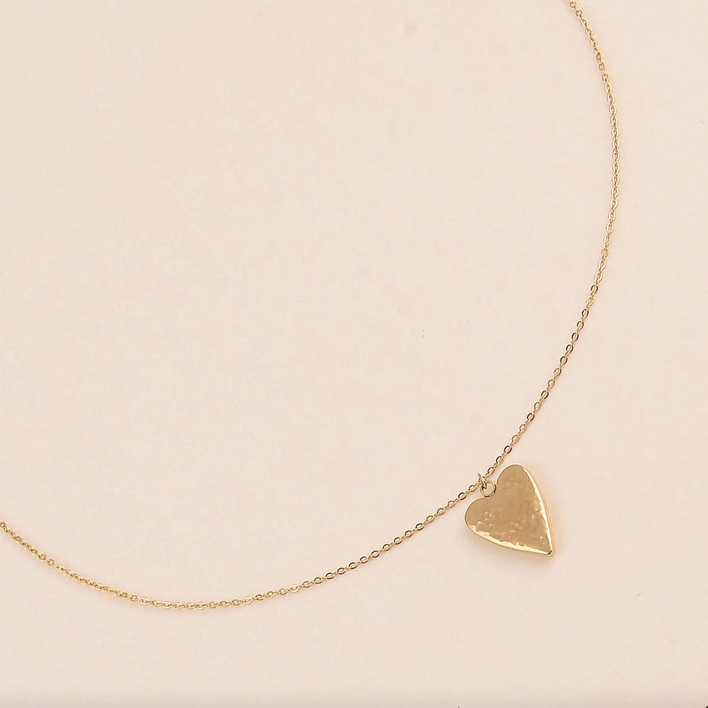 Collier coeur martelé