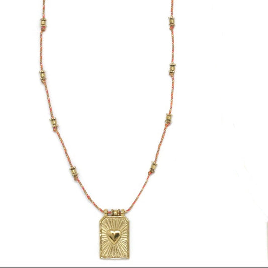 Collier fil fin plaque doré coeur
