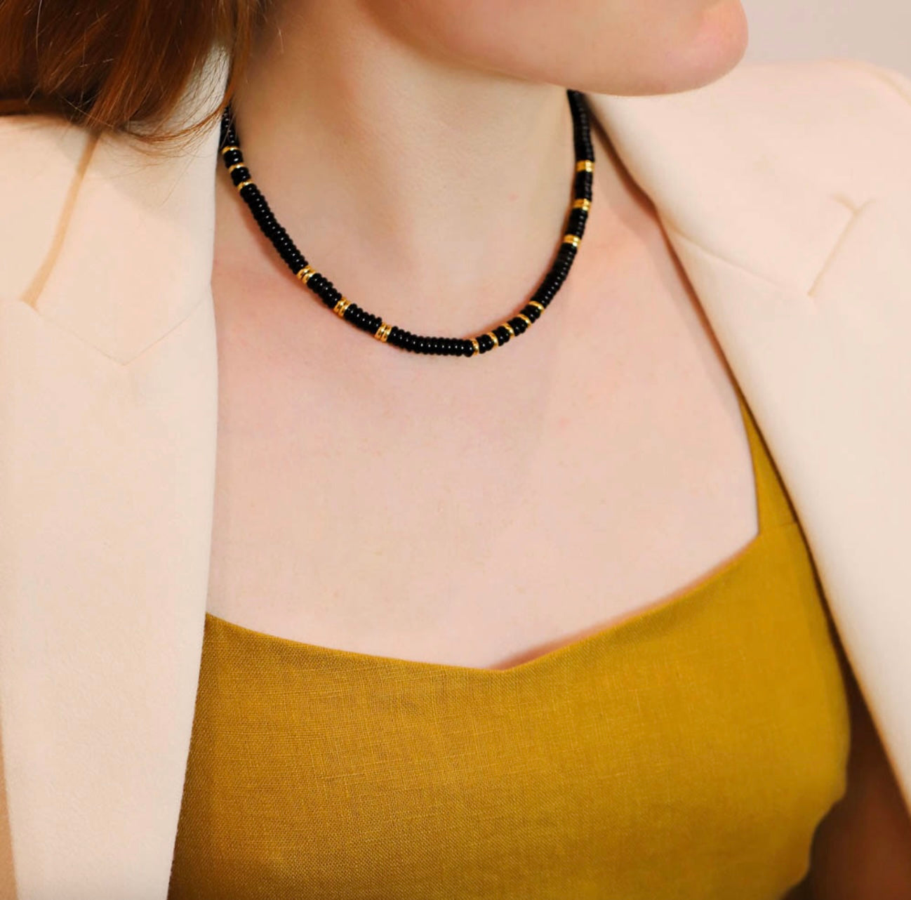 Collier noir