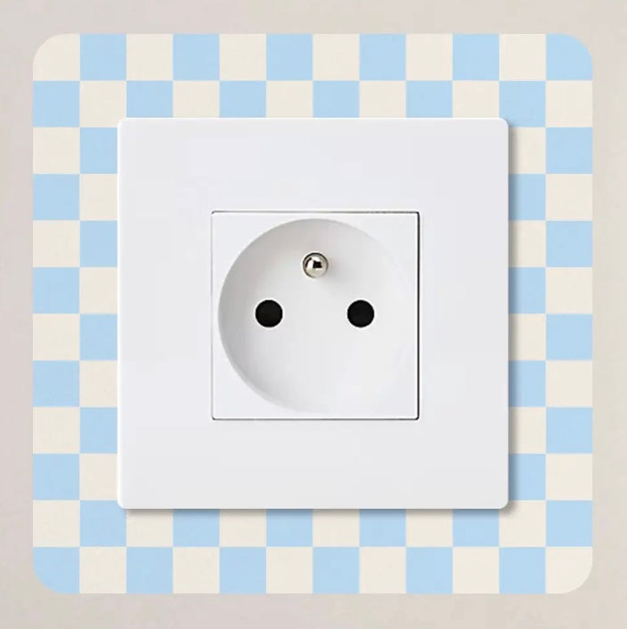Décoration adhésive pour prises et interrupteurs beau Beau La cachette de M