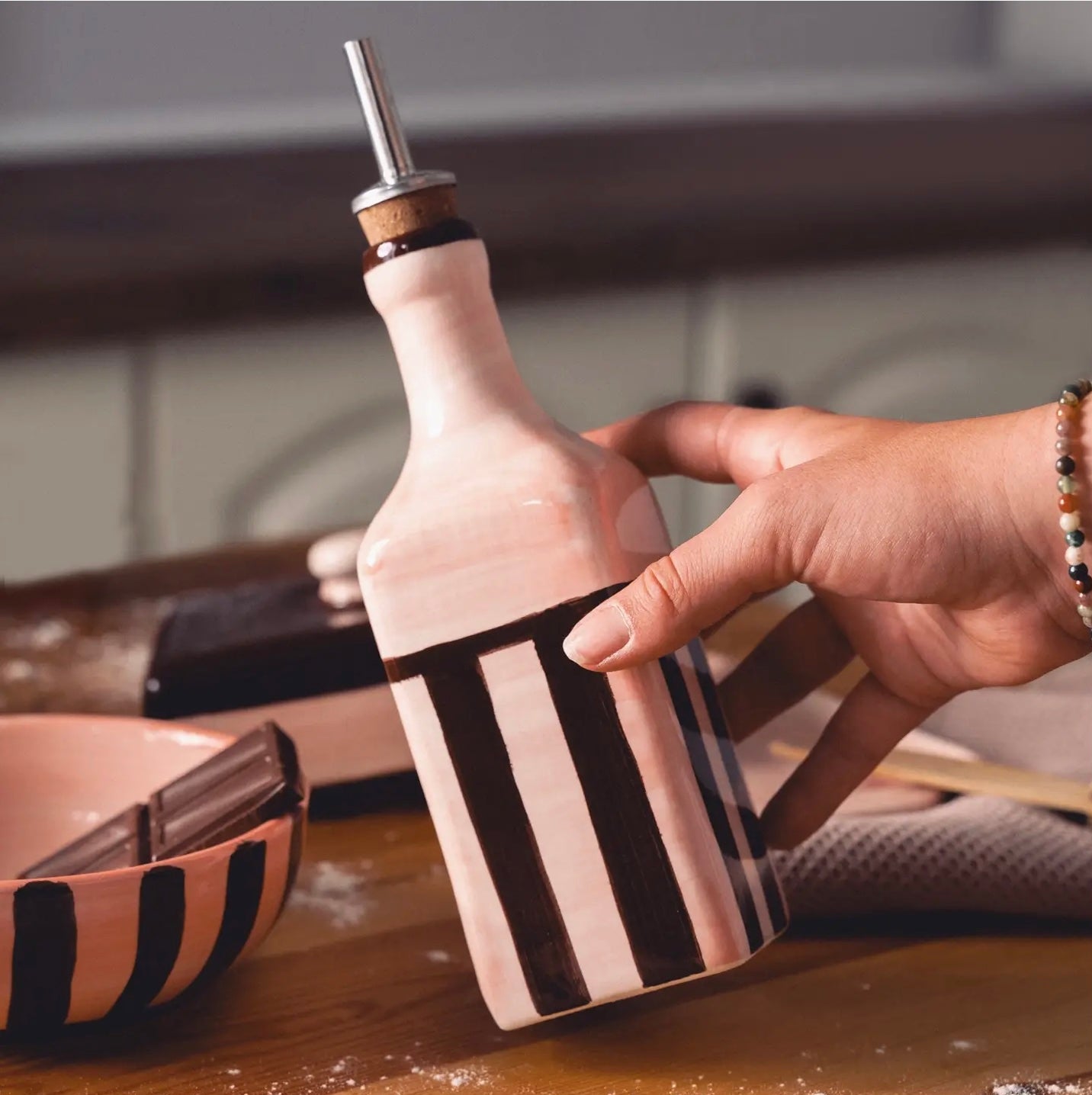 Distributeur d'huile d'olive en céramique artisanale – 475ml
