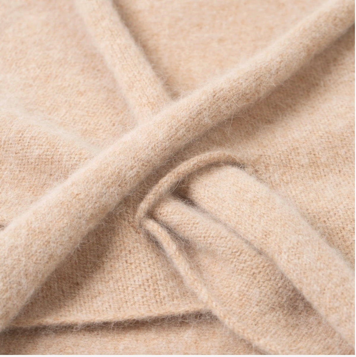 Écharpe triangulaire Laine et Angora Fawn