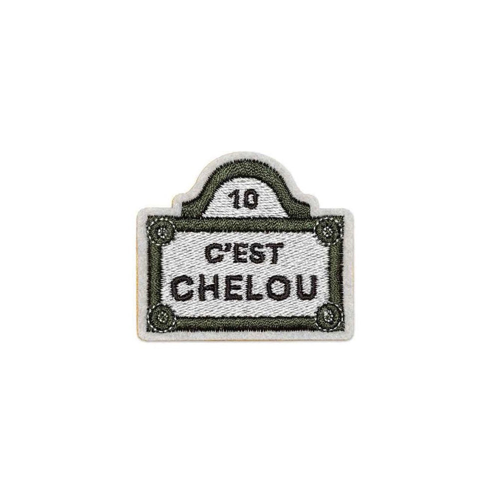 Ecusson C'est chelou