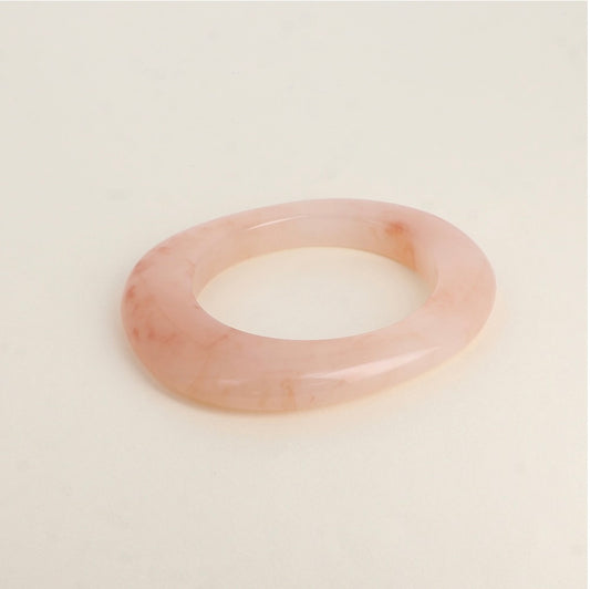 Jonc résine forme plate ovale rose