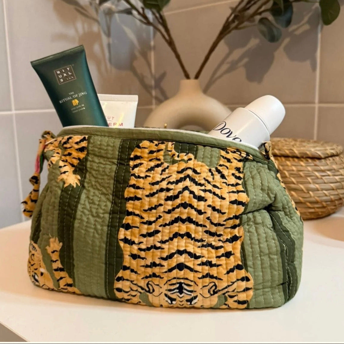 Maxi trousse de toilette