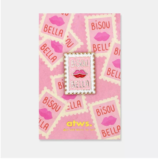 Pin's Bisous Bella