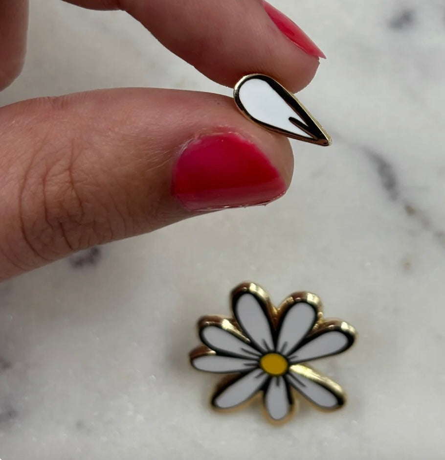 Pin’s Marguerite à la folie