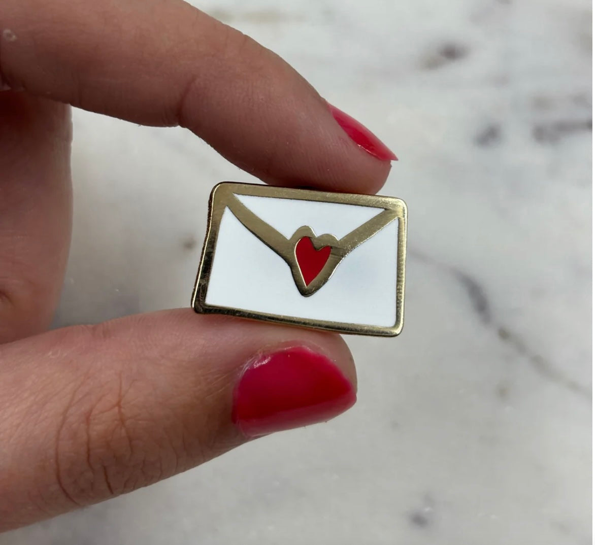Pin’s lettre Petit mot