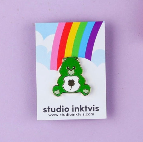 Pins Bisounours trèfle à 4 feuilles vert