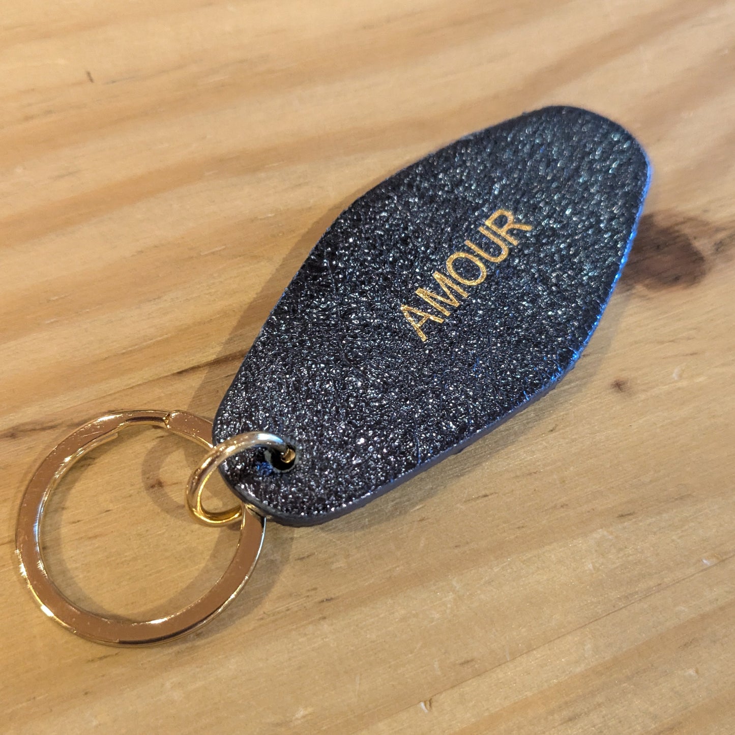 cuir porte clé message amour marine