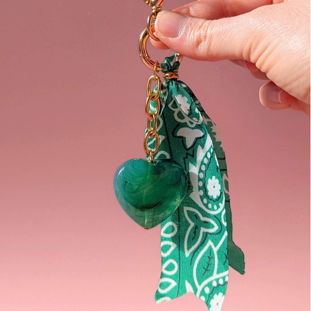 Porte clés grigri de sac coeur