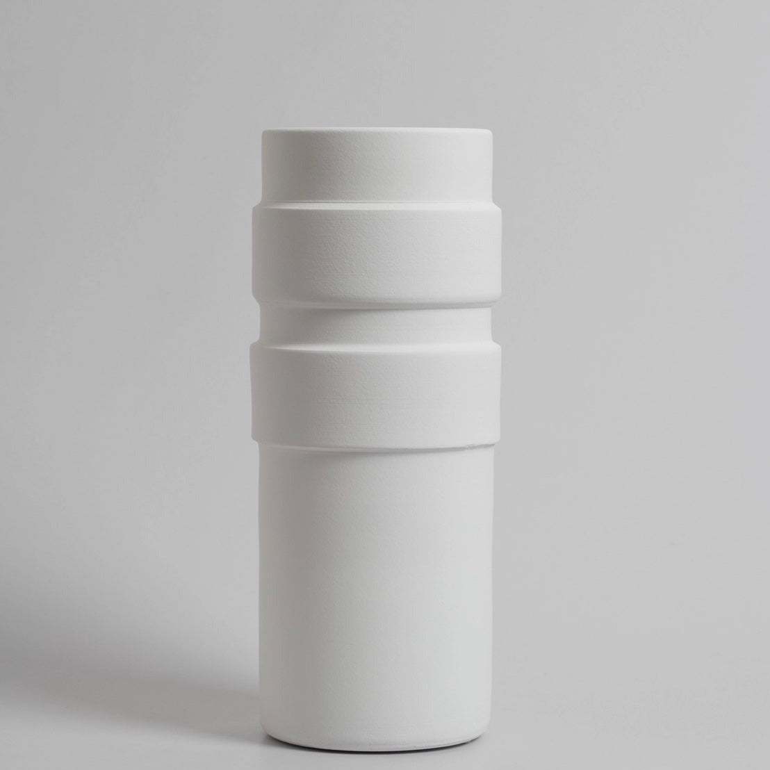 Vase blanc - Symétrique - 01